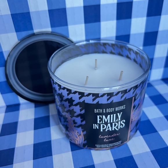 NEW BBW - Emily In Paris - Lavender Luxe - Picture 2 of 3